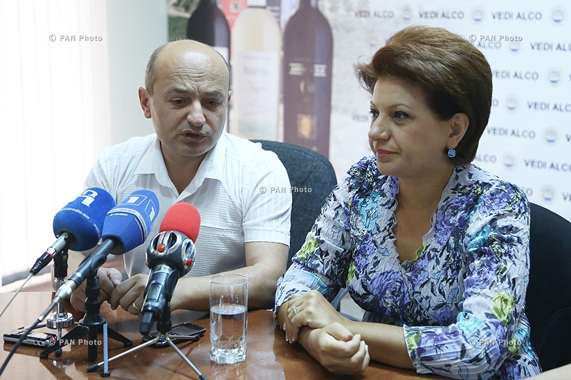 Press conference of RPA MP Karine Achemyan and Heritage party member Styopa Safaryan 