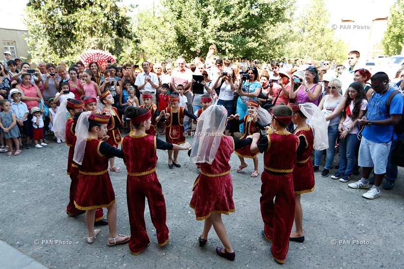 Armenian Lavash festival in Khor Virap