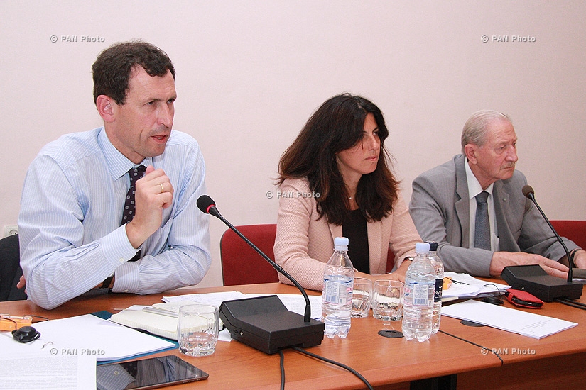 Встреча экспертов Европейской комиссии «За демократию через право» (Венецианской комиссии) с представителями политических партий Армении