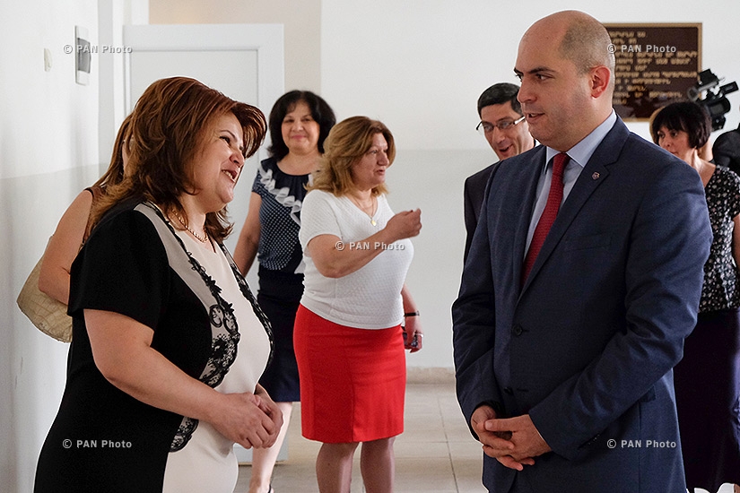 RA Minister of Education and Science Armen Ashotyan visits Yerevan High Sschool №170
