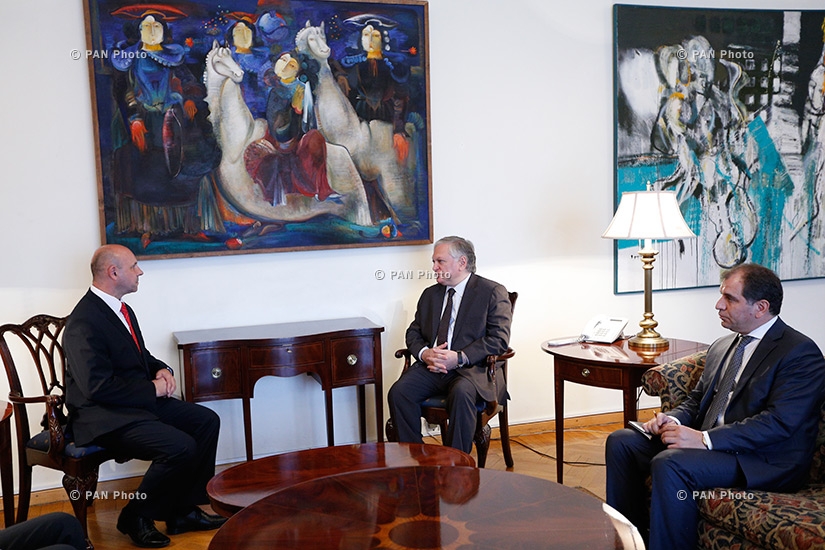 RA Minister of Foreign Affairs Edward Nalbandyan receives Ambassador of Belarus to Armenia Stepan Sukhorenko