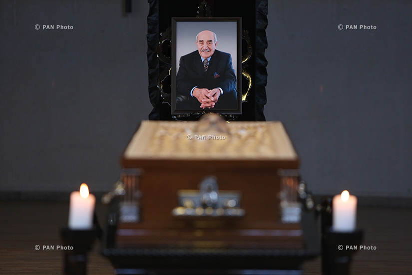 Funeral of Armenian benefactor Vahak Hovnanian