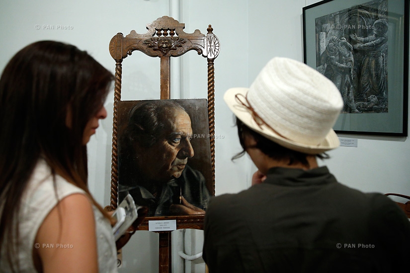 В Национальной галерее Армении открылась выставка «Ерванд Кочар. Диалог поколений»