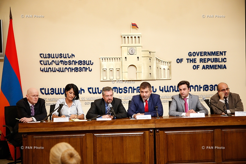 Пресс-конференция, посвященная запуску программы «Армения: Инвестиционная конференция 2016»