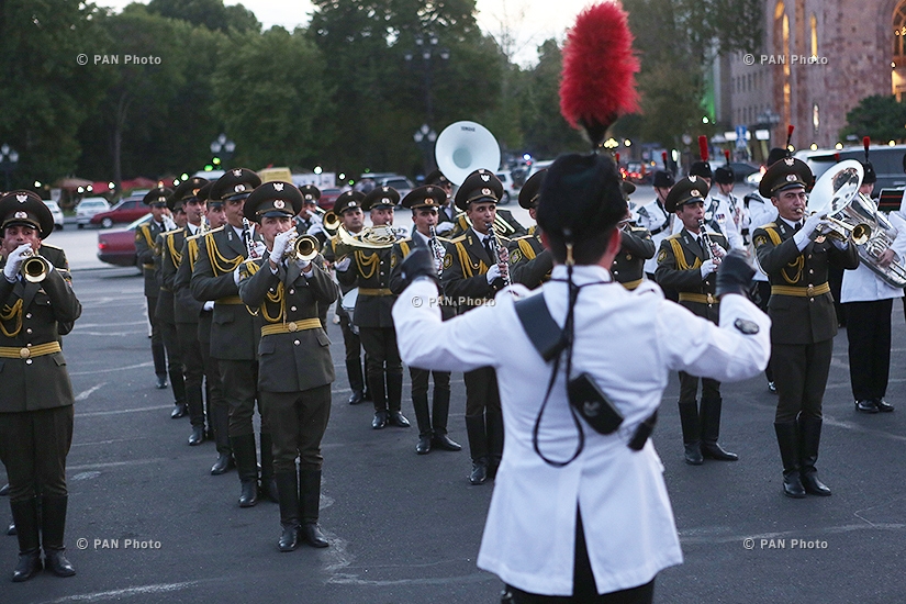 British Defense Ministry Salamanca band's and British Army trumpeters' concert with Armenia's  Defense Ministry military orchestra in Yerevan