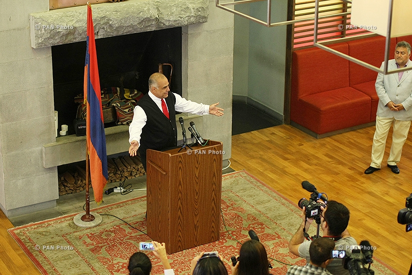 Прием, организованный «Учредительным парламентом» по случаю Дня независимости Армении