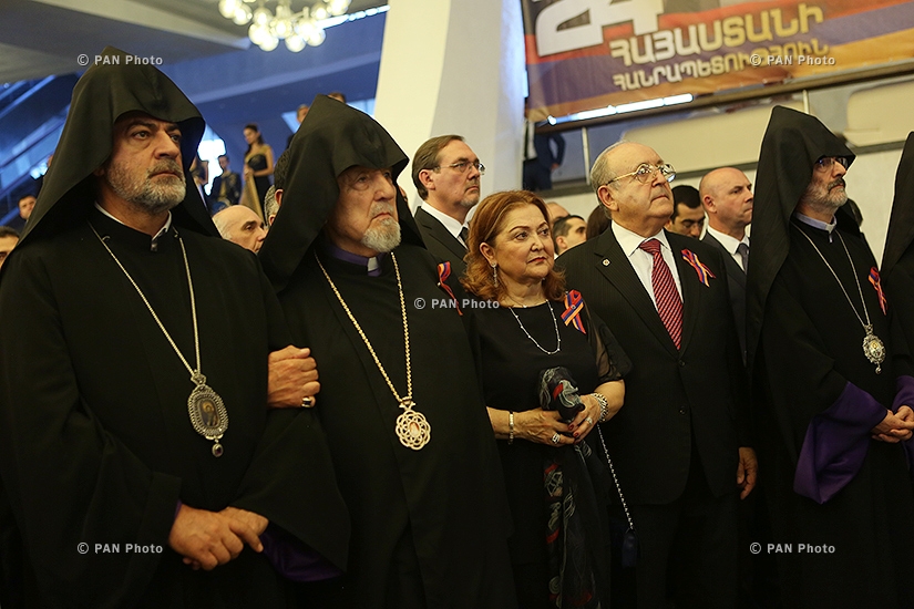 Торжественный прием в СКК имени К.Демирчяна по случаю 24-й годовщины независимости Армении 