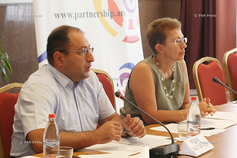 Public discussion on 'Constitutional amendments in Armenia: Referendum – freedom of expression'