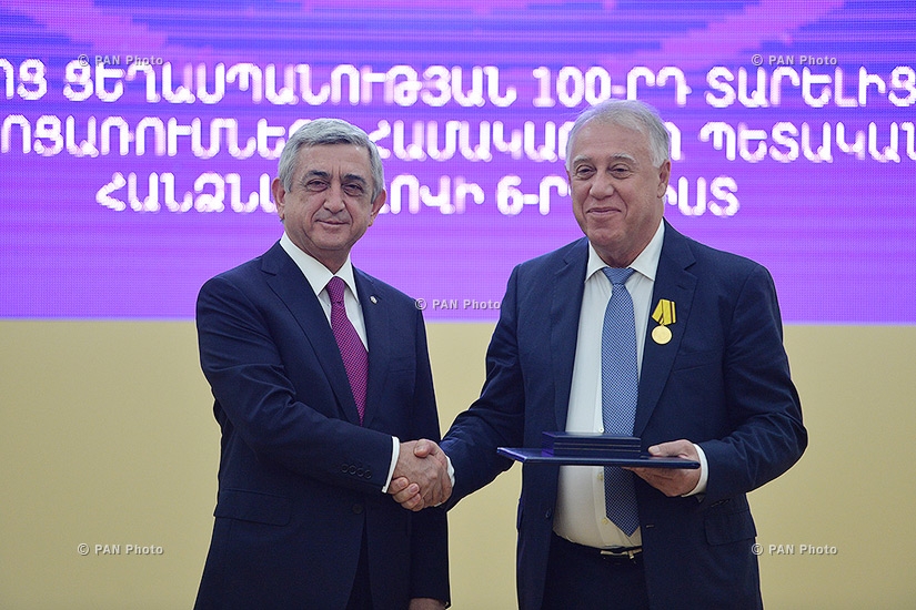 Меценаты и предприниматели были награждены за содействие работам по организации и проведению мероприятий, посвященных 100-летию Геноцида армян