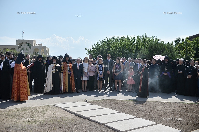 Khachkars commemorating Armenian Genocide centennial consecrated in neighborhood of Mother See of Holy Etchmiadzin