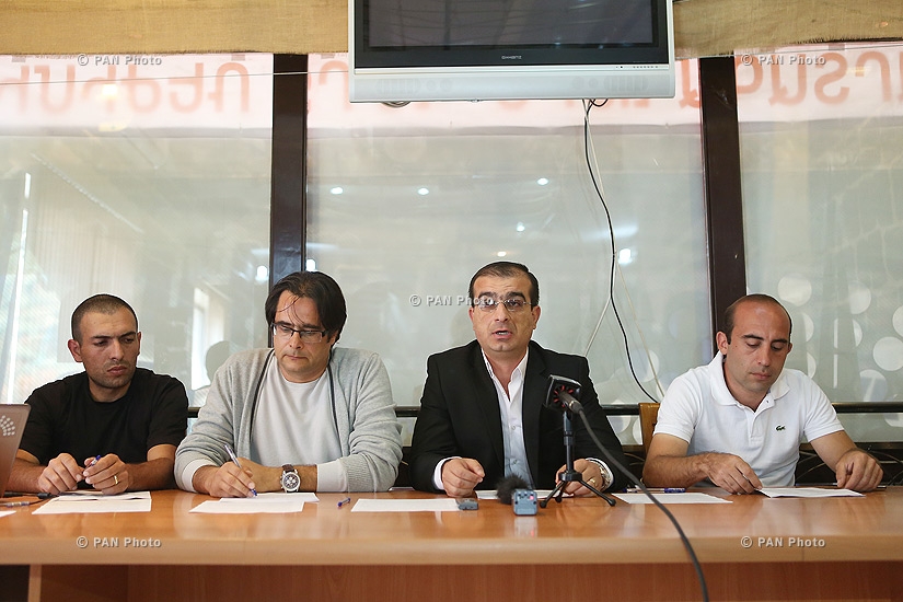Press conference of Pre-Parliament members 