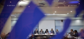 Семинар, направленный на разработку программы по смягчению экологических проблем