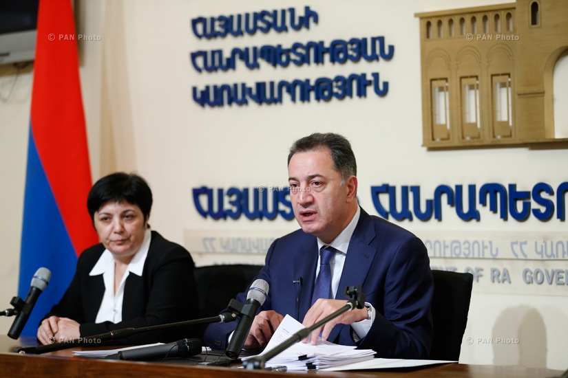 Пресс-конференция Министра Экономики Армении Карена Чшмаритяна 