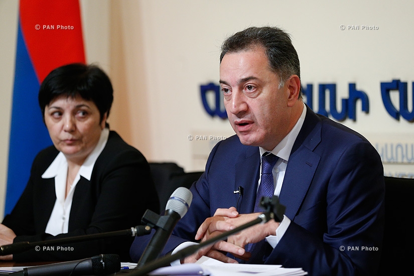 Пресс-конференция Министра Экономики Армении Карена Чшмаритяна 