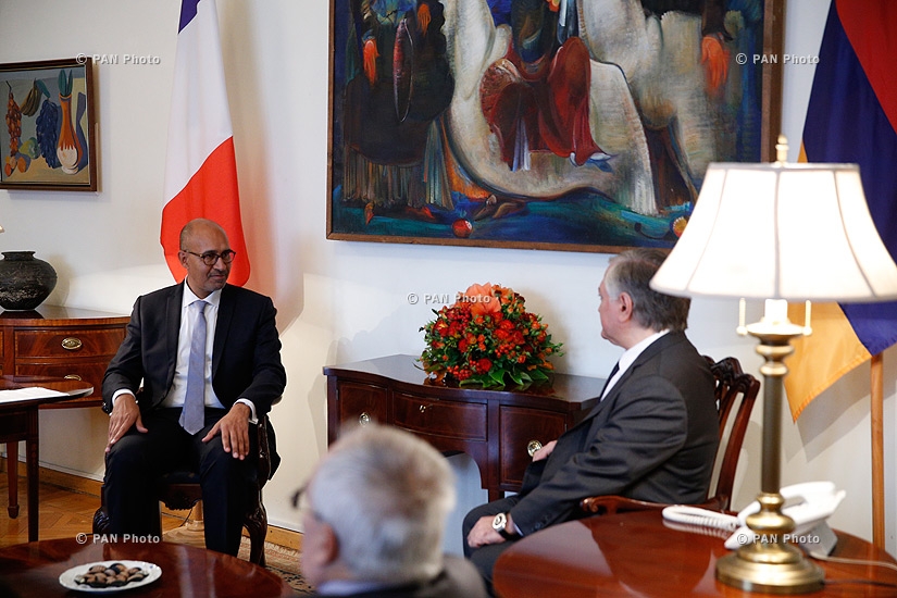 ՀՀ ԱԳ նախարար Էդվարդ Նալբանդյանն ընդունել է Ֆրանսիայի Եվրոպական հարցերի Պետքարտուղար Հառլեմ Դեզիրին