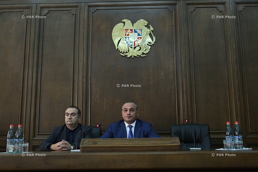 Թևան Պողոսյան, Կորյուն Նահապետյան