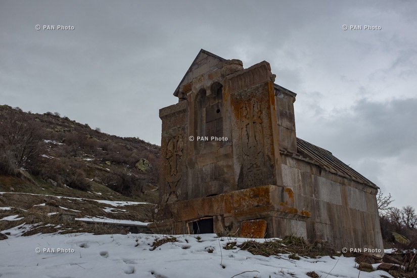 Армянские пейзажи: Крепость Смбатаберд и Монастырь Цахац Кар, Вайоцдзорская область 