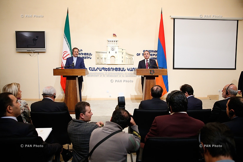 Совместная пресс-конференция премьер-миниситра Армении Овика Абрамяна и первого заместителя Президента Ирана Эсхака Джахангири
