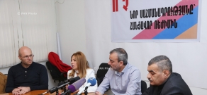 Press conference of the memebers of the United opposition headquarters of the 'New Armenia' salvation front 
