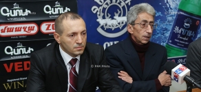 Пресс-конференция тюркологов Акопа Чакряна и Андраника Испиряна