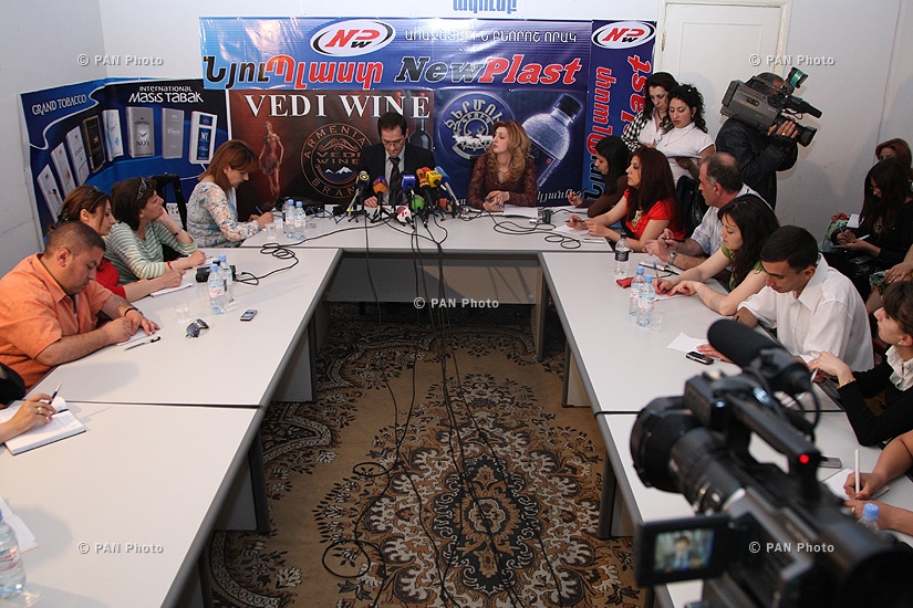 Пресс-конференция пресс-секретаря Армянского национального конгресса Армана Мусиняна 