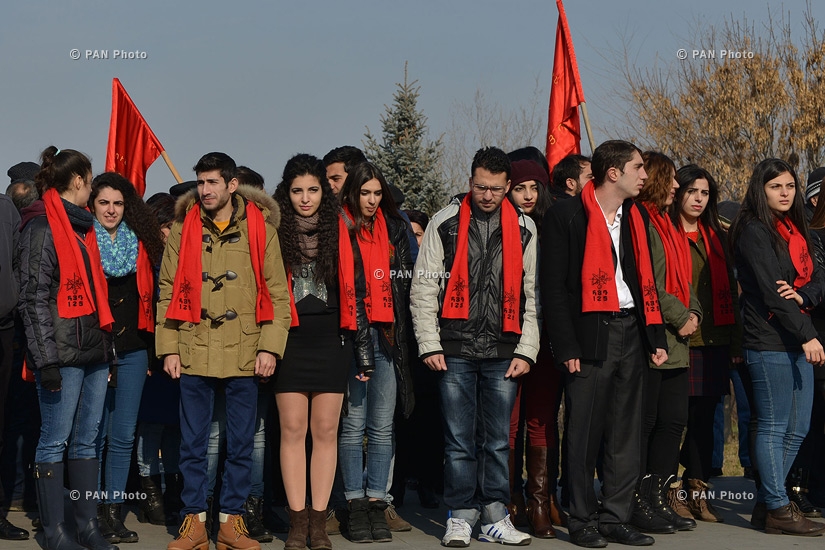 Посещение пантеона «Ераблур» по случаю 125-летия Армянской Революционной Федерации