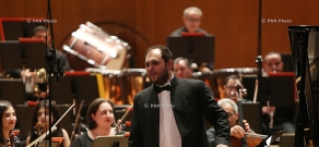 Ереванская премьера концерта для флейты Пендерецкого. Солист: Массимо Мерчелли (Италия)