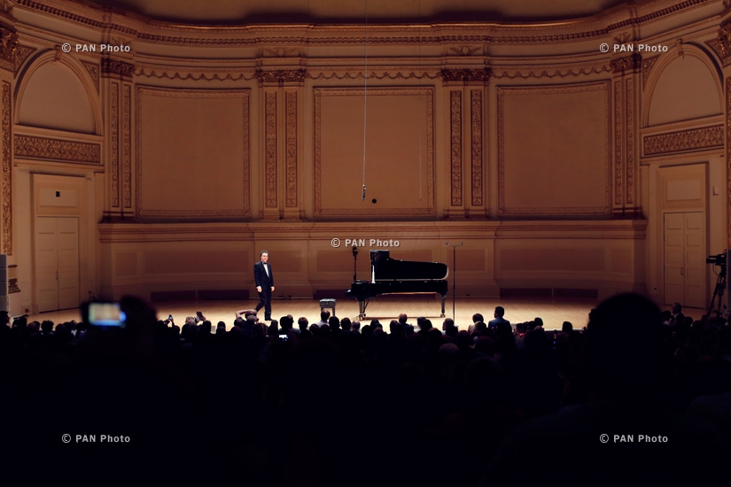 Concert of Evgeny Kissin and Hover Chamber Choir at Carnegie Hall entitled “With You, Armenia” in commemoration of Armenian Genocide Centennial