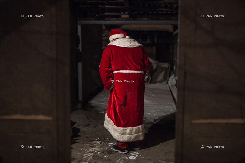 One night with Santa Claus ( 6 + )