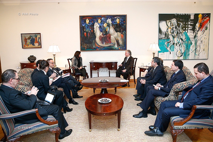 RA Minister of Foreign Affairs Edward Nalbandyan receives French Secretary of State for Development and Francophonie Annick Girardin 