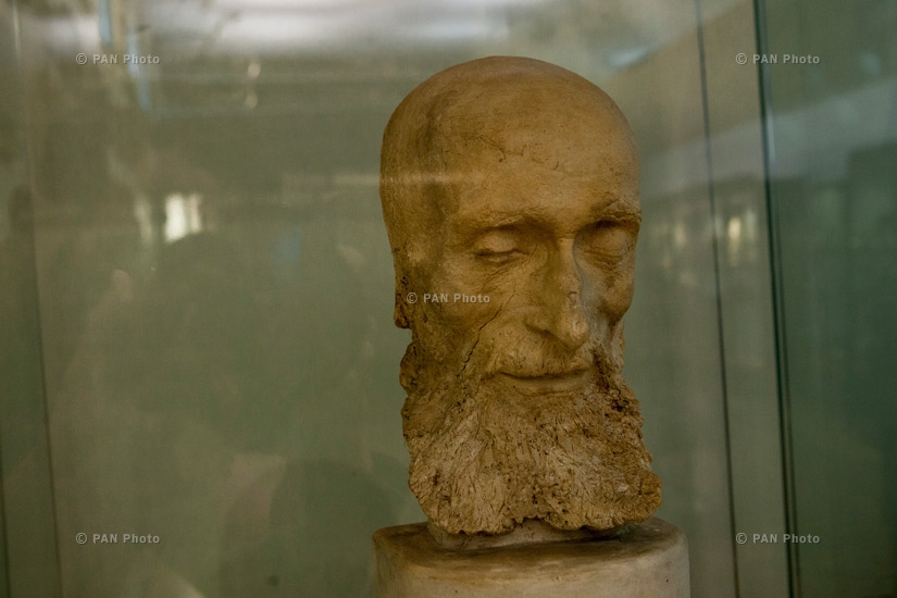 The real death mask of Komitas Archimandrite kept in St. Lazarus museum