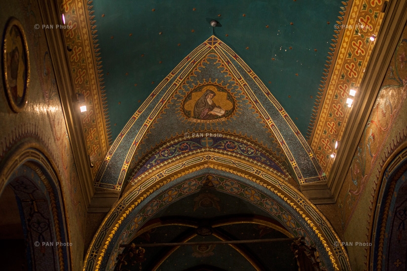 The ceiling of St. Lazarus Church, with the mosaics of St. Grigor Narekatsi and Patriarch St. Nerses Lambronatsi