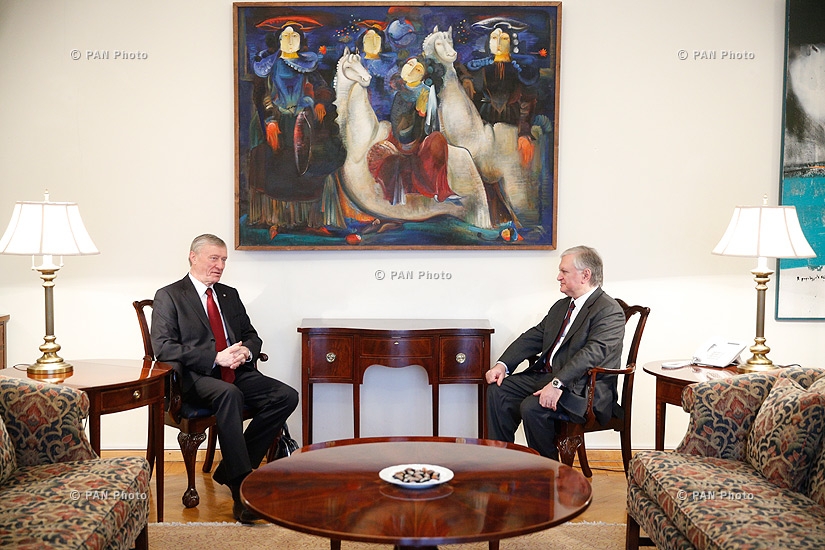 Министр иностранных дел Армении Эдвард Налбандян принял генерального секретаря ОДКБ Николая Бордюжу