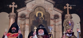 Mother See of Holy Etchmiadzin hosts liturgy and award on the occasion of National Army Day