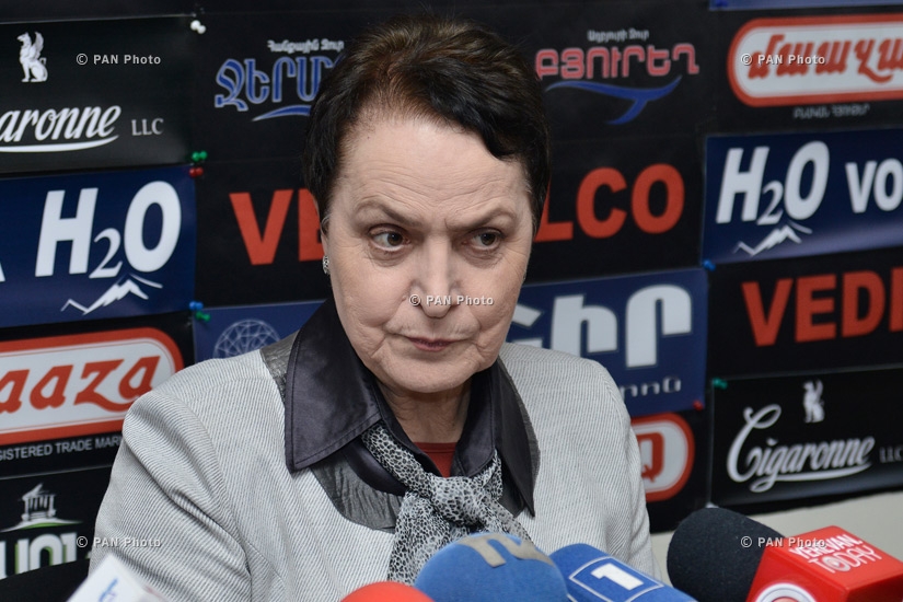 Press conference of Manvel Badeyan (RPA) and former Human Rights Defender of Armenia Larisa Alaverdyan