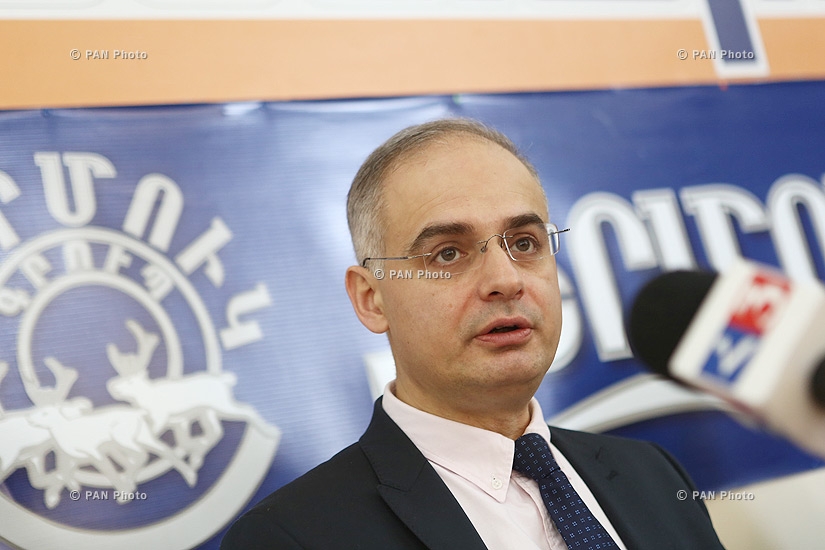 ԱԺ «Հայ ազգային կոնգրես» խմբակցության ղեկավար Լևոն Զուրաբյանի մամուլի ասուլիսը