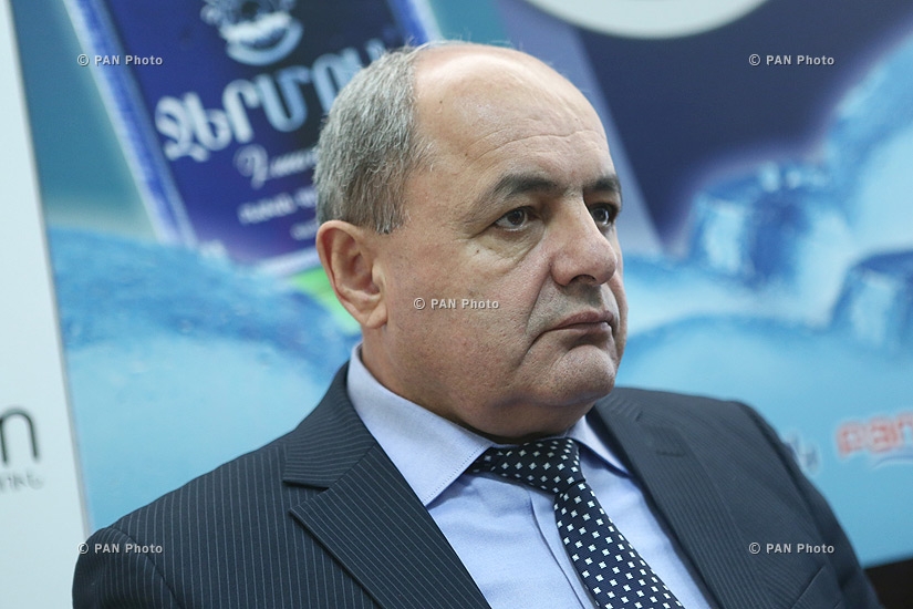 Press conference of Deputy Chief of Hydrometeorological Center’s Meteorological Service of RA Ministry of Territorial Administration and Emergency Situations Gagik Surenyan and RA Deputy minister of agriculture Garnik Petrosyan