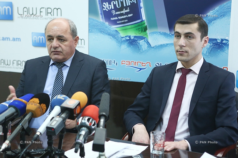 Press conference of Deputy Chief of Hydrometeorological Center’s Meteorological Service of RA Ministry of Territorial Administration and Emergency Situations Gagik Surenyan and RA Deputy minister of agriculture Garnik Petrosyan