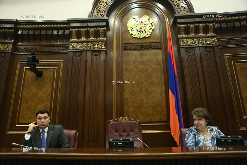Eduard Sharmazanov, Hermine Naghdalyan