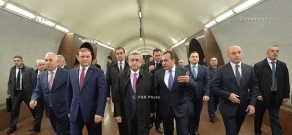 Президент Армении Серж Саргсян посетил Ереванский метрополитен и принял участие в открытии нового торгового центра «Россия Мол» 