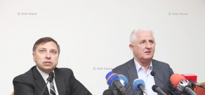Пресс-конференция акционеров  авиакомпании «Армения» Тамаза Гаиашвили и Роберта Ованнисяна