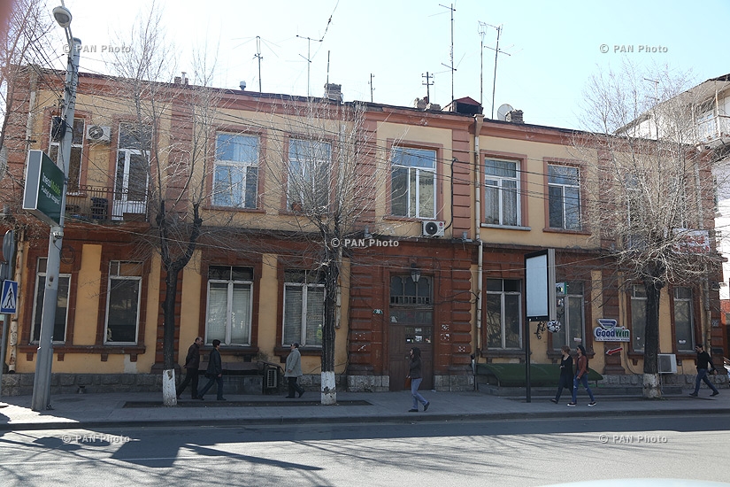 Թումանյան 25-ի շենքը