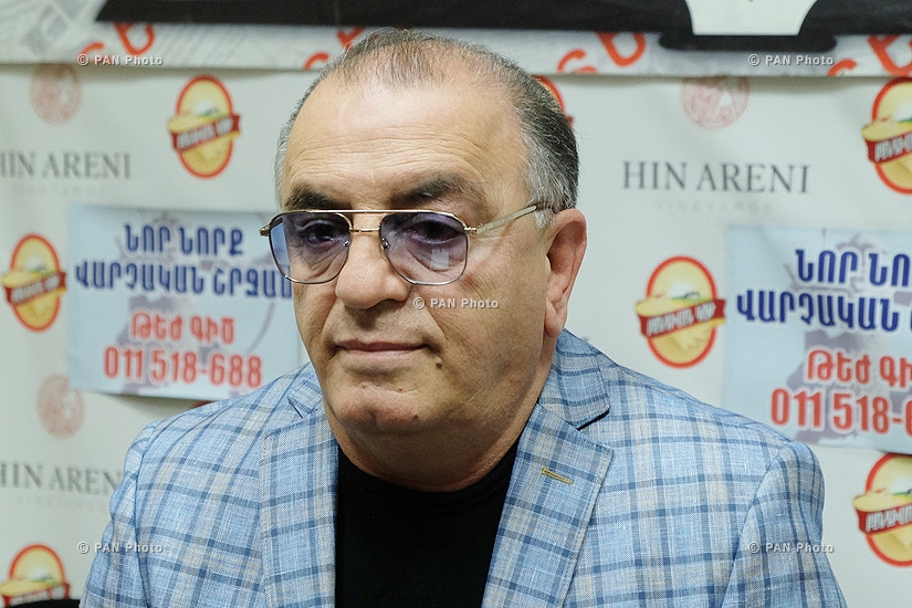 Երևանի կրկեսի գեղարվեստական ղեկավար, «Հայաստանի կրկեսային գործիչների միության» նախագահ Սոս Պետրոսյանի մամուլի ասուլիսը