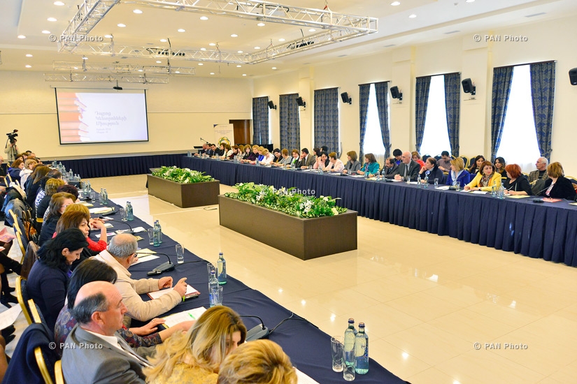 RA Minister of Education and Science Levon Mkrtchyan meets with the principals of 110 school centers