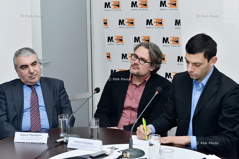 Discussion on 'Escape and Migration to Europe: How to overcome challenges facing the state and society'