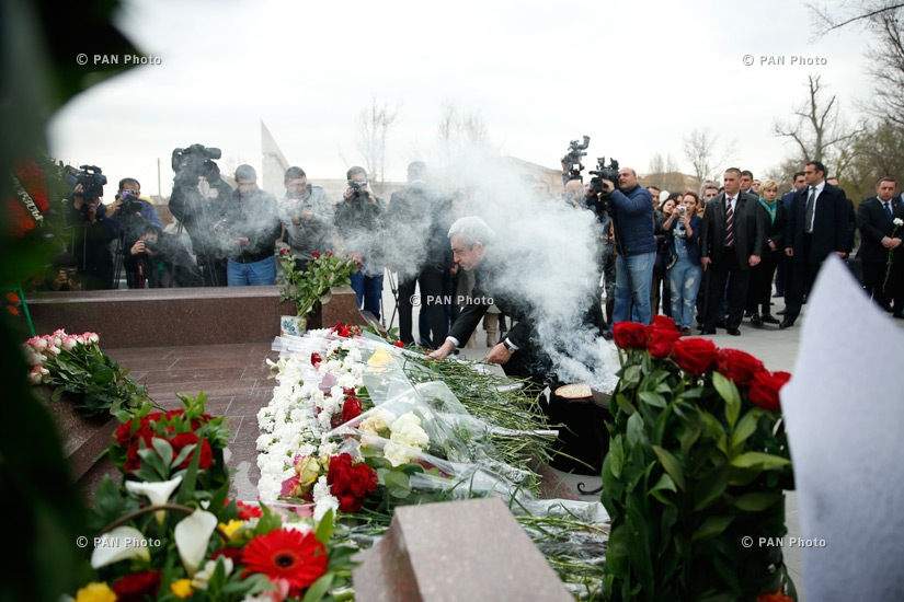 Yerevan commemorates ex-PM Andranik Margaryan