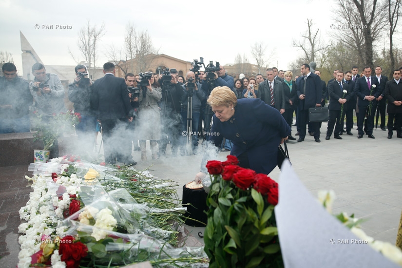 Yerevan commemorates ex-PM Andranik Margaryan