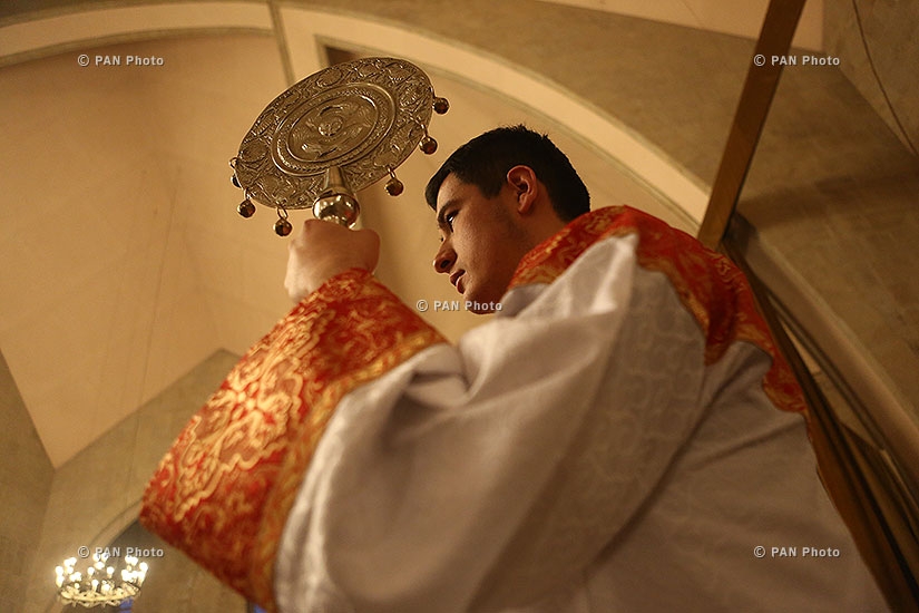 Armenian Church marks Easter Eve 