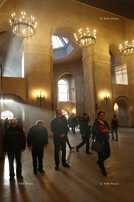 Armenian Church marks Easter Eve 
