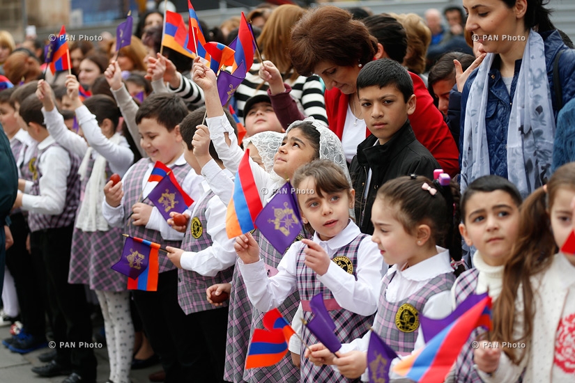 Սուրբ Զատիկի պատարագը Մայր Աթոռ Սբ Էջմիածնում